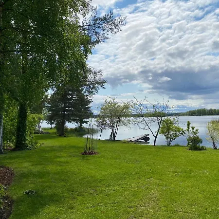 Villa Kodikas Vapaa-ajan Asunto Paeijaenteen Rannalla *